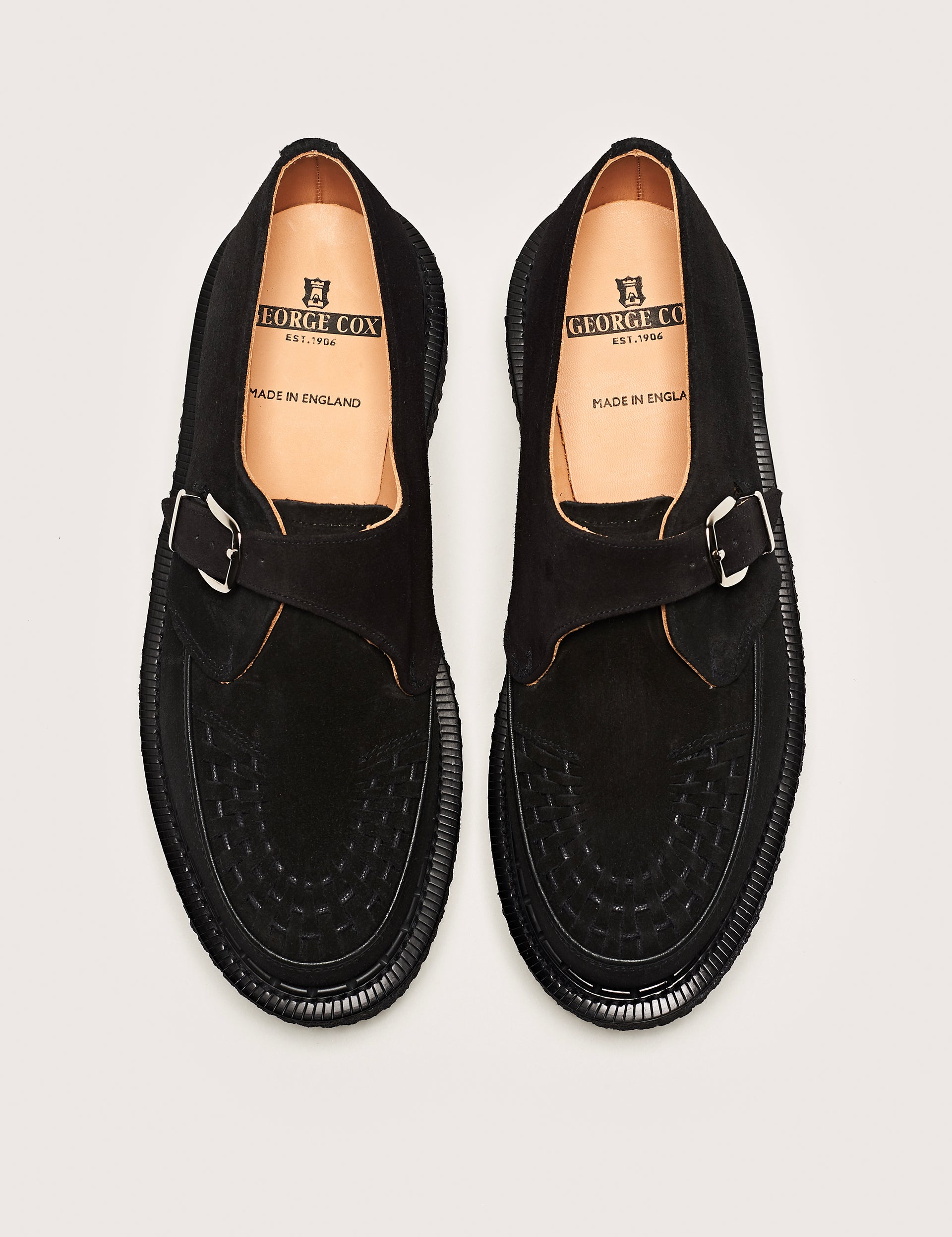 Skip And Loafer 1-7 - Now In Seoul